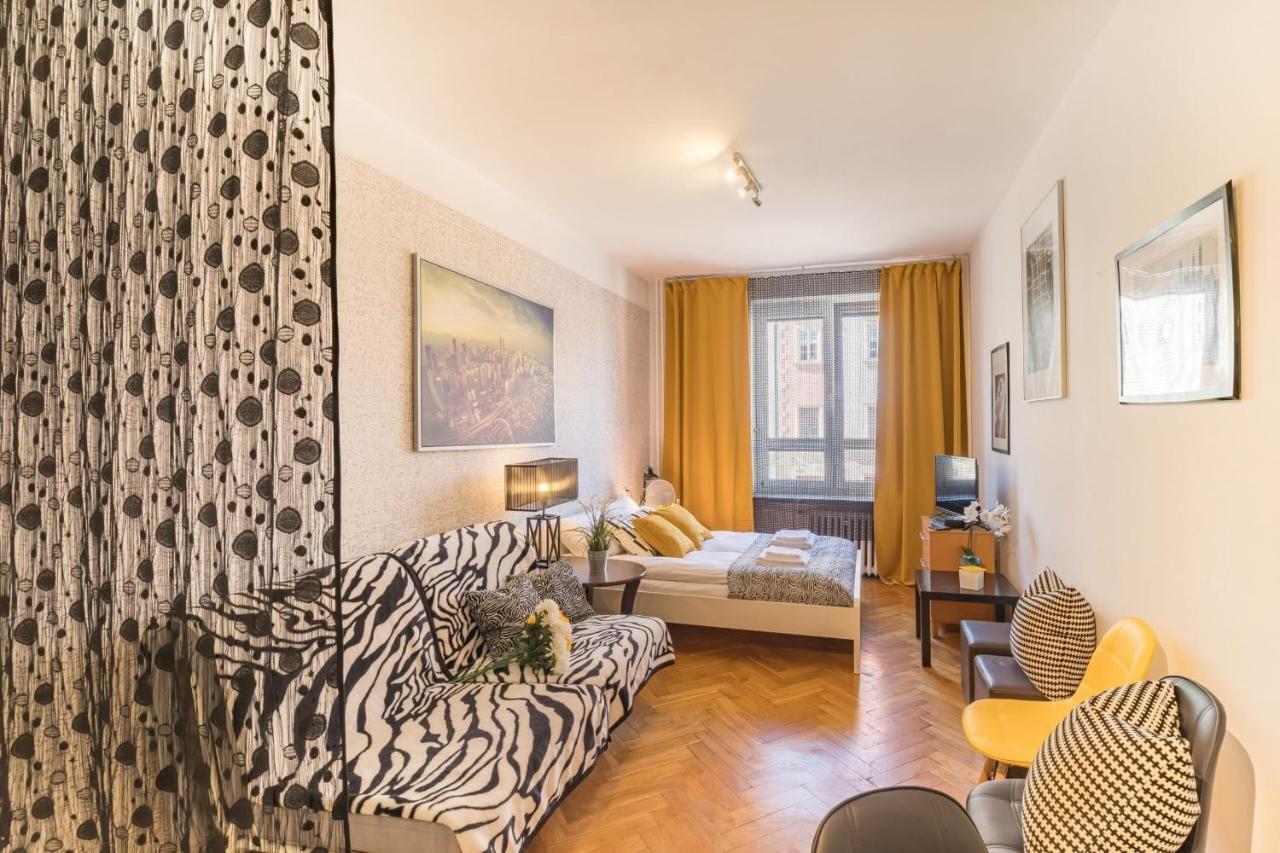 Rent Like Home - Olawska 1 Wrocław Buitenkant foto